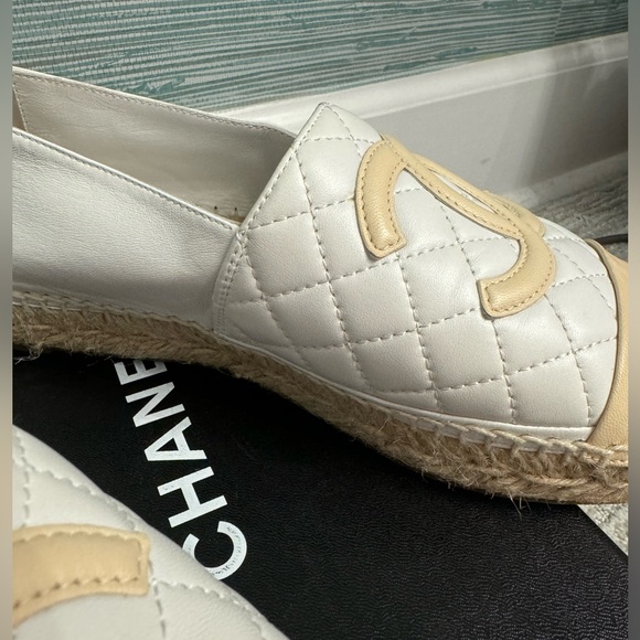 CHANEL ESPADRILLES - Picture 7 of 12